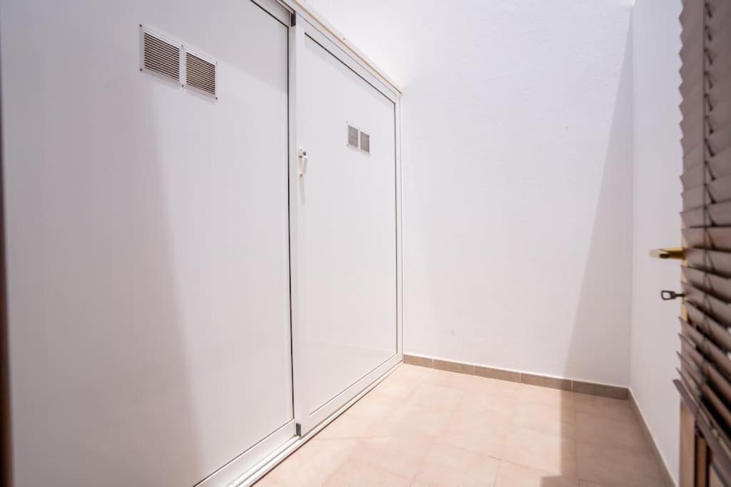 Beautiful Home In Lanzarote 5 Mins From Marina Playa Blanca  Esterno foto